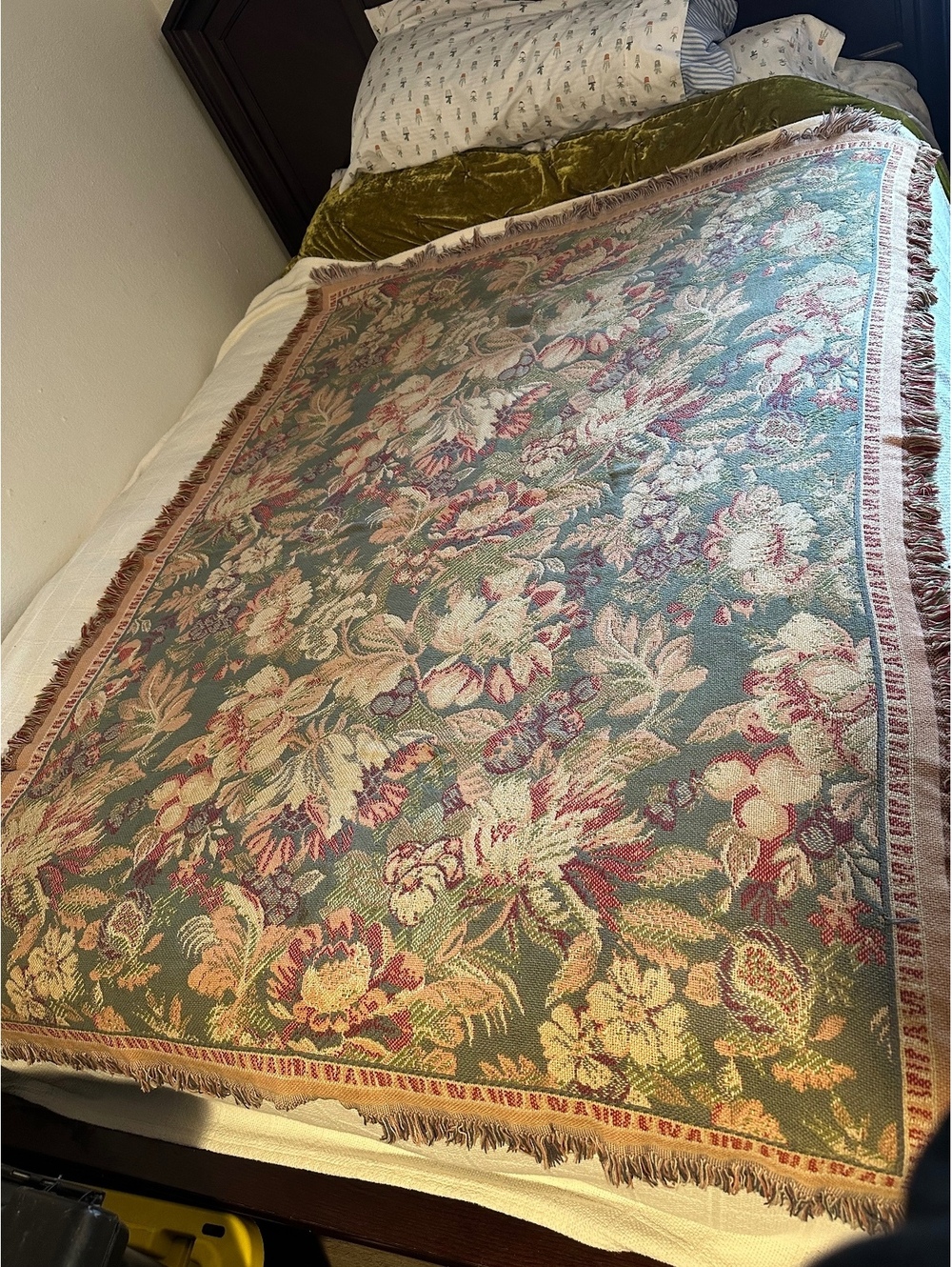 Vintage Floral Woven Tapestry Throw Blanket